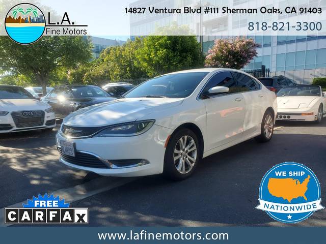 2016 Chrysler 200 Limited FWD photo