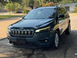 2019 Jeep Cherokee Latitude FWD photo