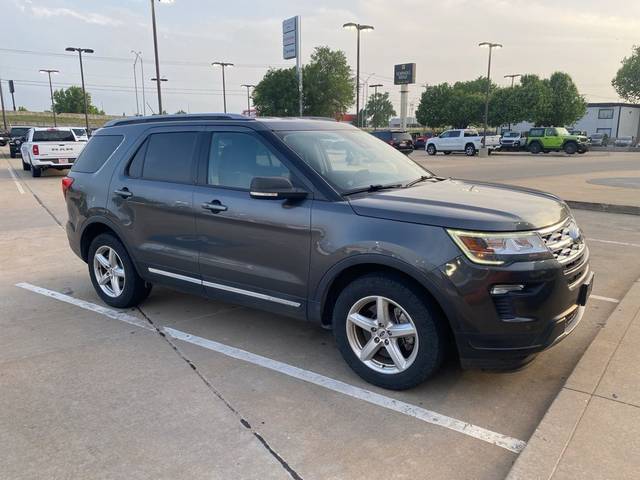 2019 Ford Explorer XLT FWD photo