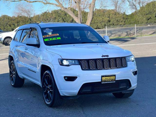 2019 Jeep Grand Cherokee Altitude 4WD photo