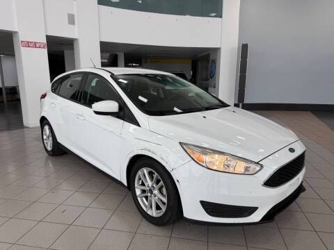 2018 Ford Focus SE FWD photo