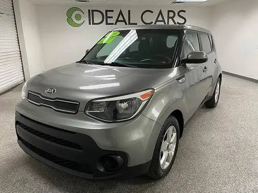 2019 Kia Soul Base FWD photo