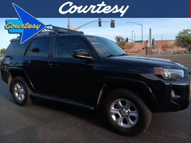 2019 Toyota 4Runner SR5 4WD photo