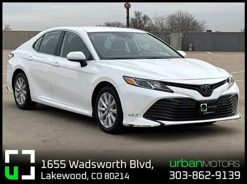 2019 Toyota Camry LE FWD photo