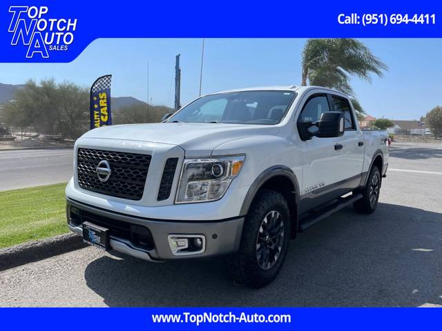 2019 Nissan Titan PRO-4X 4WD photo