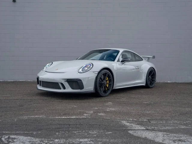 2018 Porsche 911 GT3 GT3 RWD photo
