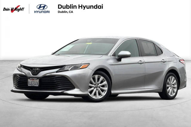 2019 Toyota Camry LE FWD photo