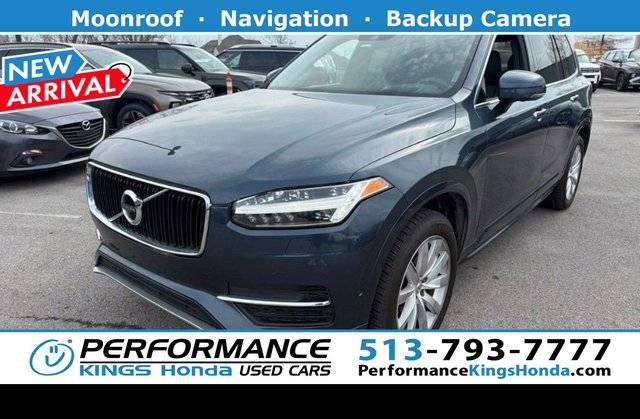 2019 Volvo XC90 Momentum AWD photo