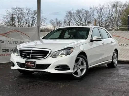 2016 Mercedes-Benz E-Class E 350 Luxury AWD photo