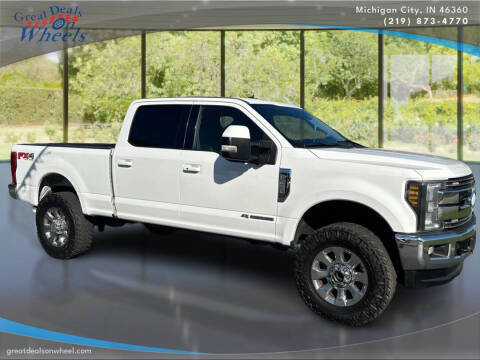 2019 Ford F-250 Super Duty LARIAT 4WD photo