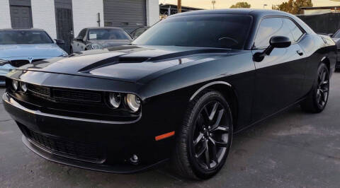 2019 Dodge Challenger SXT RWD photo