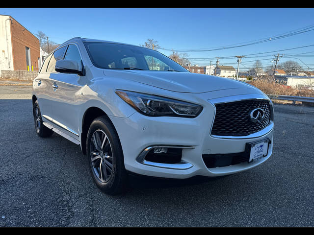 2019 Infiniti QX60 LUXE AWD photo