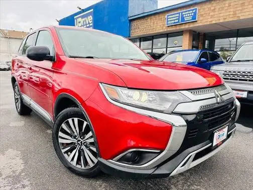 2019 Mitsubishi Outlander ES 4WD photo