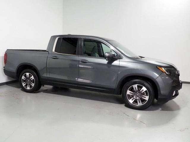 2019 Honda Ridgeline RTL-T FWD photo