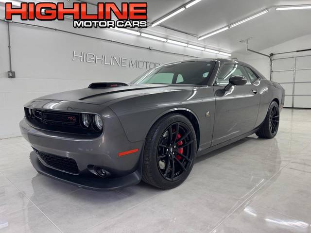 2019 Dodge Challenger R/T Scat Pack RWD photo