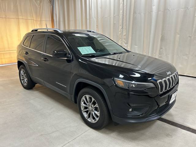 2019 Jeep Cherokee Latitude Plus 4WD photo