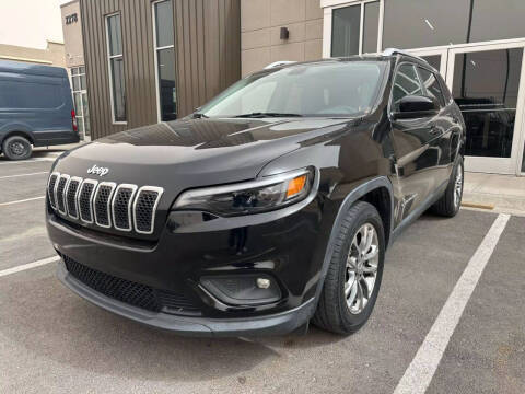 2019 Jeep Cherokee Latitude Plus FWD photo