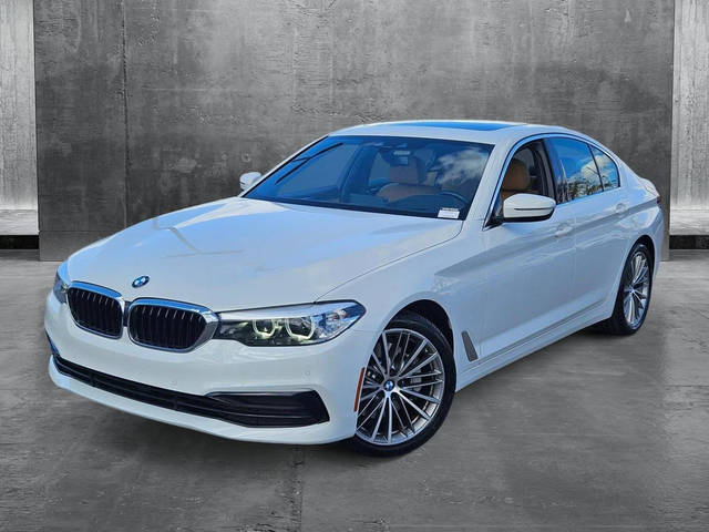 2019 BMW 5 Series 540i RWD photo