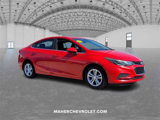 2017 Chevrolet Cruze LT FWD photo