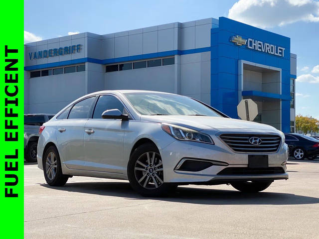 2017 Hyundai Sonata 2.4L FWD photo