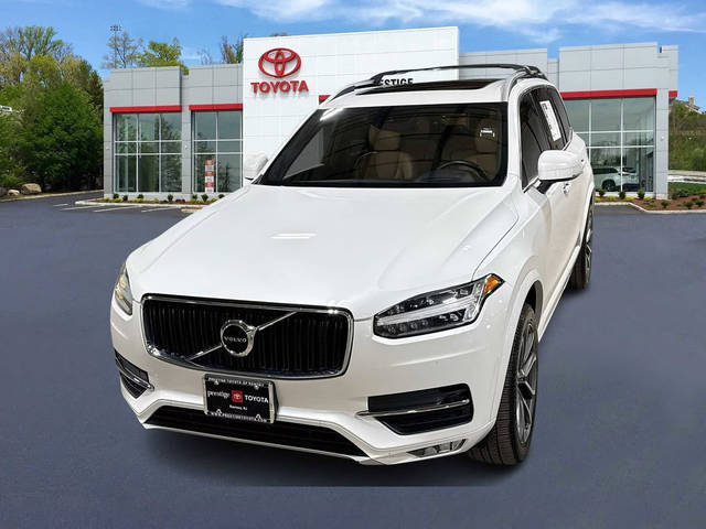 2019 Volvo XC90 Momentum AWD photo