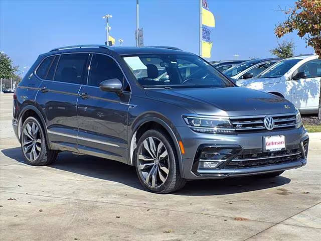 2019 Volkswagen Tiguan SEL Premium R-Line AWD photo