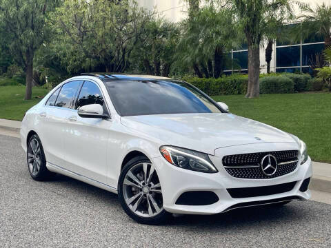2016 Mercedes-Benz C-Class C 300 RWD photo