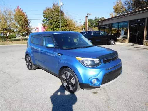 2019 Kia Soul + FWD photo