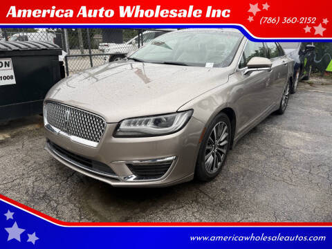 2019 Lincoln MKZ Standard FWD photo