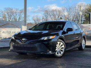 2019 Toyota Camry LE FWD photo