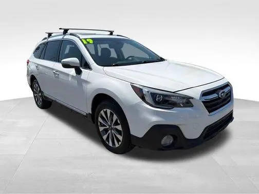 2019 Subaru Outback Touring AWD photo