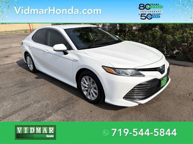 2019 Toyota Camry Hybrid LE FWD photo