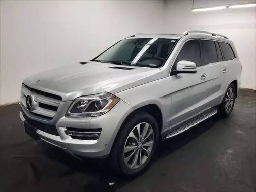 2016 Mercedes-Benz GL-Class GL 450 AWD photo