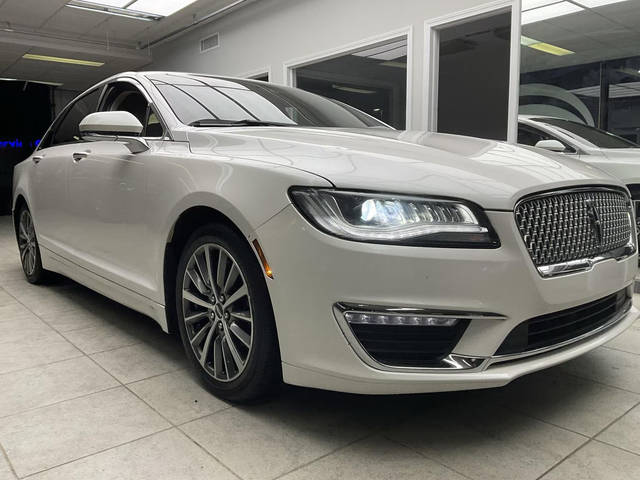 2019 Lincoln MKZ Standard FWD photo
