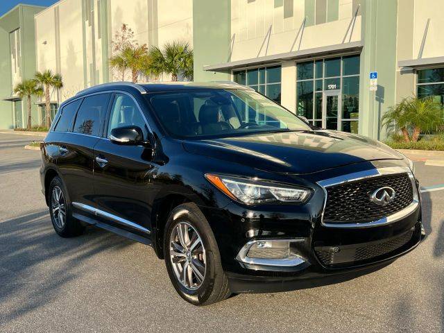 2019 Infiniti QX60 LUXE AWD photo