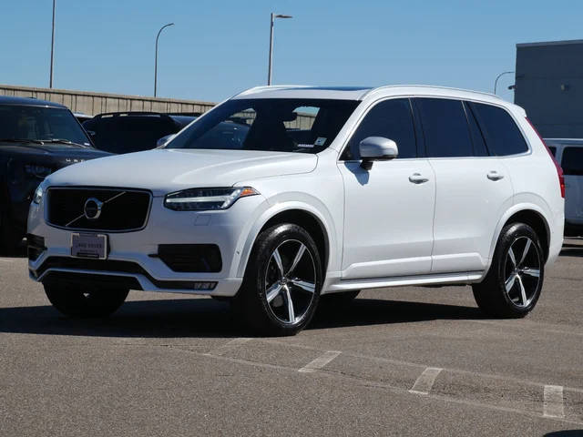 2019 Volvo XC90 R-Design AWD photo