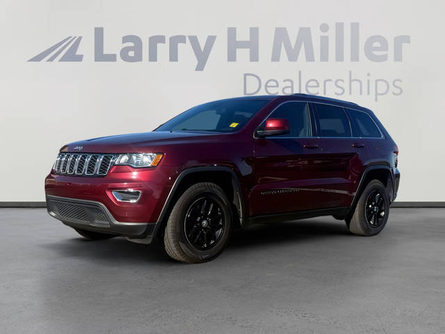 2019 Jeep Grand Cherokee Laredo E 4WD photo