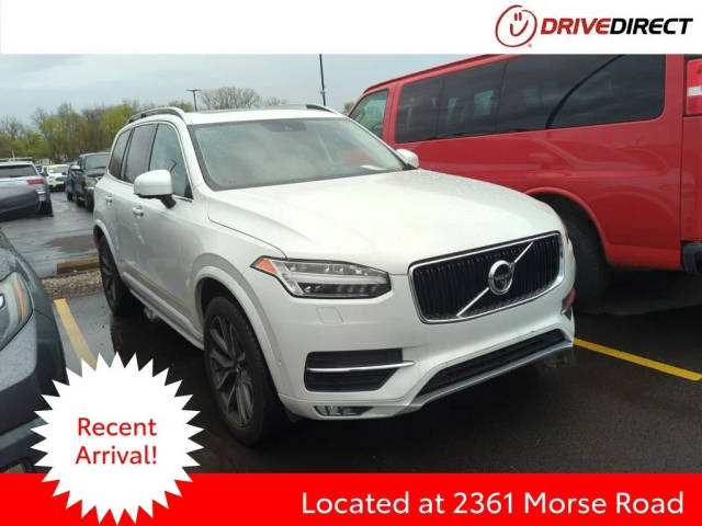 2019 Volvo XC90 Momentum AWD photo
