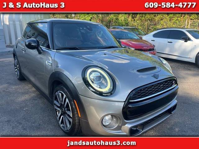 2019 MINI Hardtop 2 Door Cooper S FWD photo