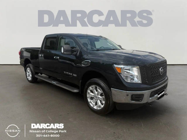 2019 Nissan Titan XD SV 4WD photo