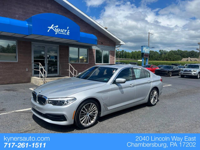 2019 BMW 5 Series 530e xDrive iPerformance AWD photo