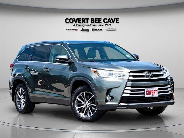 2019 Toyota Highlander XLE AWD photo