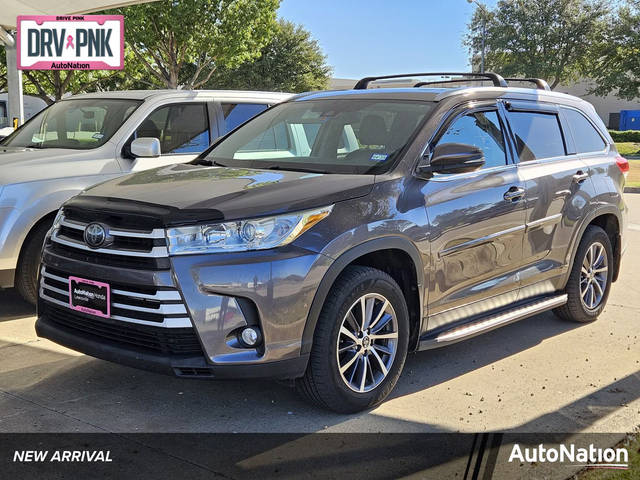 2019 Toyota Highlander XLE AWD photo