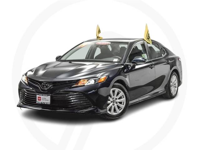 2019 Toyota Camry LE FWD photo