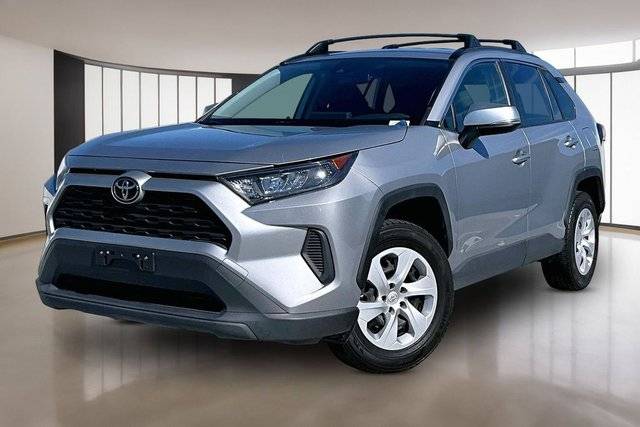 2019 Toyota RAV4 LE FWD photo