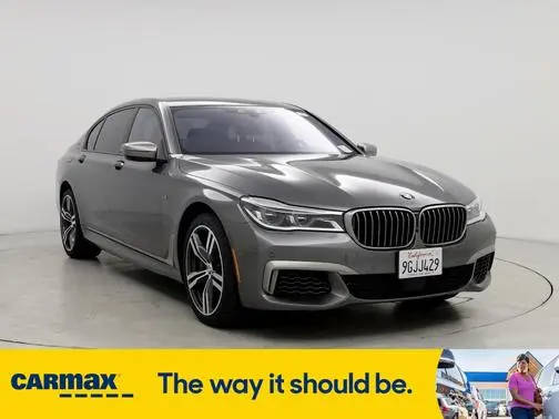 2018 BMW 7 Series M760i xDrive AWD photo
