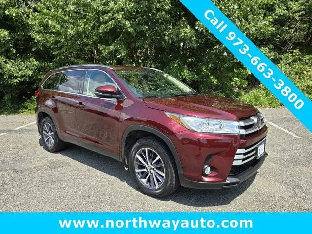 2019 Toyota Highlander XLE AWD photo