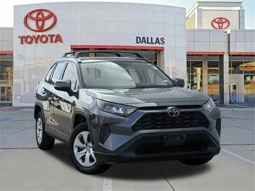 2019 Toyota RAV4 LE FWD photo
