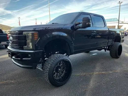 2018 Ford F-250 Super Duty XLT 4WD photo