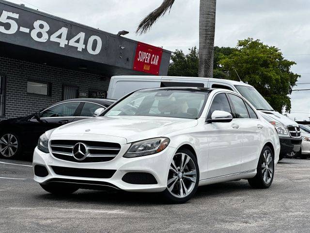 2016 Mercedes-Benz C-Class C 300 RWD photo